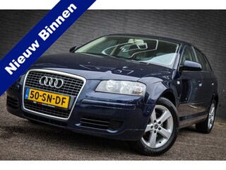 Audi A3 Sportback 1.6 Attraction Net binnen-Nu al te bezichtigen