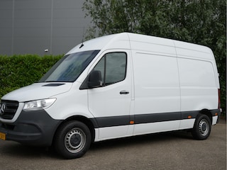 Mercedes-Benz Sprinter 215 1.9 CDI L2H2 FWD Automaat trekhaak, camera