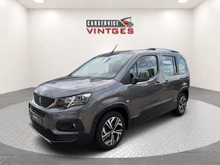 Peugeot Rifter 1.2 Puretech Active Peugeot Rifter 1.2 PureTech Active | Ruime gezinsauto | Trekhaak | CarPlay | Cruise | PDC