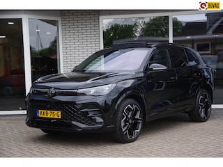 Volkswagen Tiguan 1.5 eHybrid SOH 100% R-Line Edition Panoramadak 360° camera Leer Trekhaak