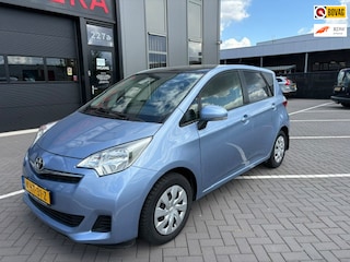 Toyota Verso-S 1.3 VVT-i Aspiration Panoramadak trekhaak camera airco navi