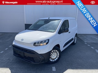 Toyota Proace City Challenger Special 50 kWh | uit voorraad | 10 KM | 2 stuks