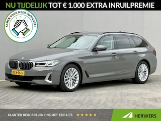BMW 530e xDrive Luxury Line / Dealer onderhouden / Accu SoH 90 % / EAER 52 km / 2.000 kg Elektrische trekhaak / Elektrische stoelen & klep / Stuur- en stoelverwarming / Apple Carplay Android / 18" LM wielen & All Season banden /