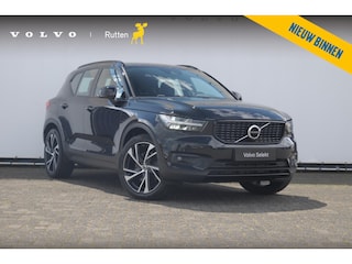 Volvo XC40 T4 211PK Automaat Recharge R-Design / Trekhaak / Stoel - en stuurwielverwarming / Parkeersensoren met camera / Elektrische achterklep / adaptieve koplampen / Apple carplay