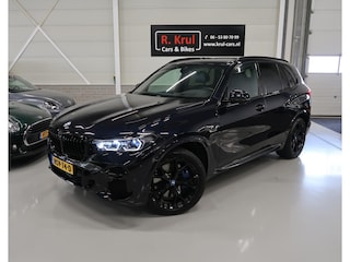 BMW X5 xDrive45e M-Sport High Executive Laser Panoramadak Carbon 360 Camera Individual Leer Head-Up Memory 21 inch App connect Sfeerverlichting Dealer onderhouden Alarm klasse 3 LoJack 4 zone airco