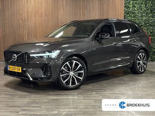 Volvo XC60 T8 AWD Recharge Ultimate Dark Long Range | Luchtvering | Trekhaak | 360° Camera | 455pk | Head-Up Display | Harman Kardon | Adaptieve Cruise Control | Stoelverwarming voor+achter | Stuurwielverwarming | Standkachel met Volvo On Call App | Schuifdak | Full LED Meesturende koplampen | Pilot Assist | BLIS Dode Hoek Detectie | Elektrische voorstoelen geheugen | Lederen bekleding | Zitting verlenging voorstoelen | Lederen dashboard | 20 Inch | Google Infotainment | Keyless Drive | Elektrisch bedienbare achterklep | DAB Radio | Apple Carplay/Android Auto | Alarm Klasse III | Draadloos telefoon opladen | Volvo On Call met mobiele App functie | Platinum Grey Metallic |