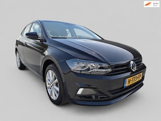 Volkswagen Polo 1.0 - Climate Control - Cruise Control - Stoelverwarming - PDC - 5 deurs