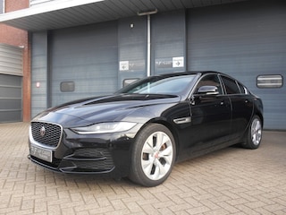 Jaguar XE 2.0 250PK Automaat Adaptive Cruise Control