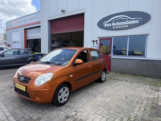 Kia Picanto 1.0 X-tra