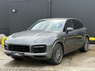 Porsche Cayenne 3.0 E-Hybrid SPORT DESIGN | TOPSTAAT