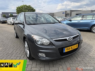 Hyundai i30 1.6i i-Catcher,Automaat,5drs,Airco,NAP!