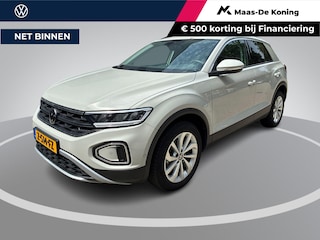 Volkswagen T-Roc 1.0 TSI 110pk Life · Camera · Apple/Android Car Play · Parkeer assistent · ACC · Clima · Draadloze Telefoonlader · Elek. Inklapbare Spiegels · Garantie t/m 28-03-2028 of 100.000km