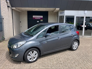 Hyundai ix20 1.6i i-Vision / HOGE INSTAP / AIRCO ACC / ALU VELGEN / TREKHAAK