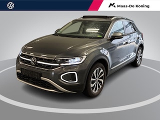 Volkswagen T-Roc 1.5 TSI 150pk DSG Style · Panoramadak · Camera · Apple/Android Car Play · Dodehoeksensor · IQ.Light · 17'' Inch ·