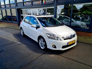 Toyota Auris 1.8 FULL HYBRID 5DR CVT Executive Trekh. Navi Half Leder +apk /onderhoud