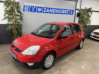 Ford Fiesta 1.3 Ambiente // Incl. nieuwe APK