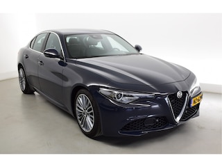 Alfa Romeo Giulia 2.0T Super: │200 pk│Volledig dealer onderhouden│Origineel NL auto│Automaat│Achteruitrijcamera