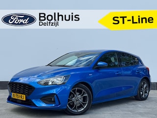 Ford Focus EcoBoost 125 pk Titanium Business | Parkeersensoren | Apple Carplay & Android Auto | Privacy Glass | 17'' | B&O |