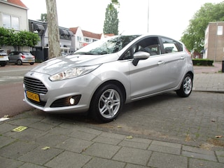 Ford Fiesta 1.0 EcoBoost Titanium 5-drs / AIRCO / NAVI / D-SNAAR VERV / 139dkm