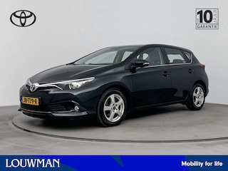 Toyota Auris 1.2T Aspiration | Trekhaak afneembaar | 1300KG trekgewicht | Cruise Control | Climate Control | DAB | Achteruitrijcamera |