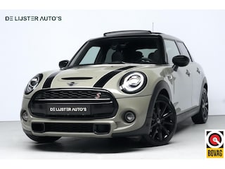 Mini Mini 2.0 Chili Automaat 192 PK | Pano-dak | CarPlay | Camera | Leder | Stoelverwarming | Cruise | Led | Pdc |