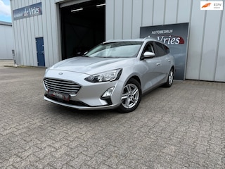 Ford Focus 1.0 EcoBoost Trend Edition Business / Airco / Achteruitrij camera / Lane assist / Cruise control /