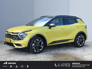 Kia Sportage 1.6 T-GDi Plug-in Hybrid AWD GT-PlusLine / Dealer onderhouden / Accu SoH 100 % / 7 jaar Garantie / Facelift / Panorama schuifdak / 1.350 kg trekgewicht / Elektrische stoelen en klep / Harman Kardon Audio / Navi / Apple Carplay Android / 19"LM wielen & All Season banden /