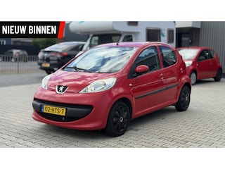 Peugeot 107 1.0-12V Sublime NIEUWE APK