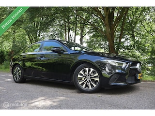 Mercedes-Benz A-klasse 180 BusinessLine | Keyless | Carplay | Cam