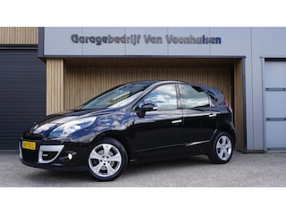 Renault Scénic 2.0 140pk Automaat Navi Keyless Cruise Control Trekhaak 17inch LM 139666km!