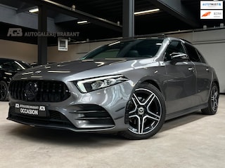 Mercedes-Benz A-klasse 180 Business Solution AMG Pano /