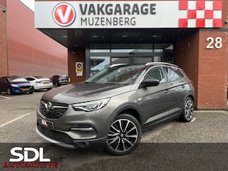 Opel Grandland X 1.6 Turbo Hybrid4 Ultimate 300PK!! // AFN. TREKHAAK // 360 CAMERA // STOELVERKOELING-VERWARMING // ELEK. KLEP // DODEHOEK // NAVI+CARPLAY // KEYLESS //