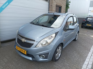 Chevrolet Spark 1.2 16V LT Clima/Parkeersensoren Lage KM APK 5-2027