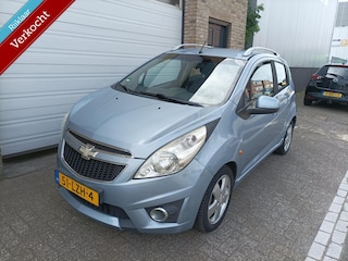 Chevrolet Spark 1.2 16V LT Clima/Parkeersensoren Lage KM APK 5-2027