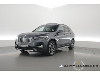BMW X1 xDrive25e XLINE | Rijklaar! | SOH 90,1% | S/K-Dak | HUD | Leder | Cruise | Stoelverw. | Camera+PDC | Elek. Klep | Led | NAV+CarPlay | Climate |  LM V