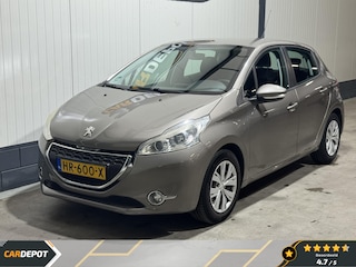 Peugeot 208 1.2 VTi Blue Lease Executive Zeer Netjes Trekh.Vol Jaar APK