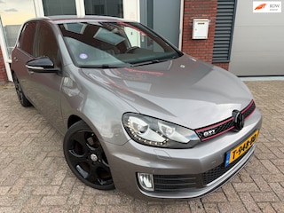Volkswagen Golf 2.0 GTI / Navi / LED / PDC / Stoelverw / Cruise / NAP