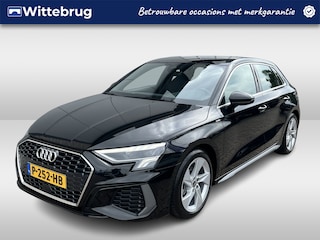Audi A3 Sportback 35 TFSI S-Line / AUTOMAAT/ 150 PK/ SMARTPHONE INTERFACE/ PARKEER SENSOREN V+A/ CRUISE CONTROL/ KEYLESS/ DIGITAL DASH/ DAB/ NAVI/ CLIMA/ LED/ 17'' LMV
