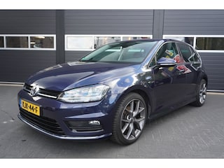 Volkswagen Golf R-Line 1.4 TSI Business Edition Connected R Trekhaak/Navi/Cruise/Camera/Airco