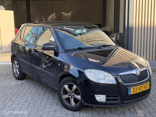 Skoda Fabia 1.6-16V Sport | rijd schakelt goed | zie foto’s