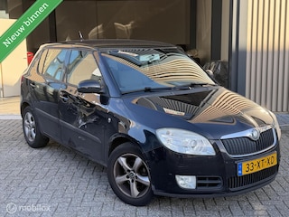 Skoda Fabia 1.6-16V Sport | rijd schakelt goed | zie foto’s