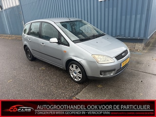 Ford C-MAX Focus 1.8-16V Trend Inruilauto’s tegen vaste prijzen. Voor meer info: 0638140850 Bij de verkoop van gebruikte voertuigen door CD-Cars wordt geen standaard garantie verstrekt. De koper aanvaardt het voertuig in de staat waarin het zich bevindt op het moment van aankoop
