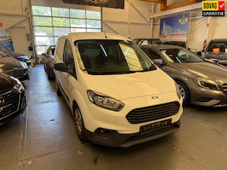 Ford Transit Courier 1.5 TDCI Trend PDC/NAVI/AIRCO/TREKHAAK