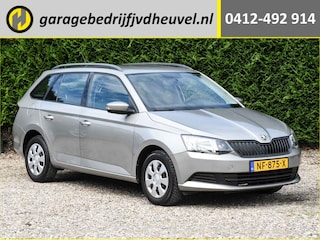 Skoda Fabia Combi 1.0 MPI Active / airco / trekhaak / dakrails / elek. ramen