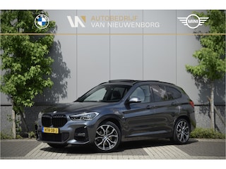 BMW X1 xDrive25e M-Sport | Panoramadak | Memory | Trekhaak | Adaptive Cruise Control | Head-Up | 19 Inch L.M. | Dealer O.H.