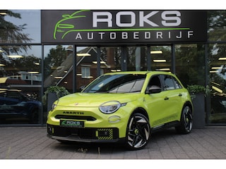 Fiat Abarth 600e Turismo 54 kWh Pack Scorpion Design/Tech/Gaming Winter Pack