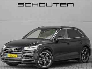 Audi Q5 55 TFSI e Quattro Competition S-Line Pano Luchtvering B&O Trekhaak