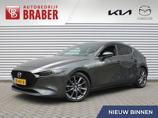 Mazda 3 2.0 e-SkyActiv-G M Hybrid 122 Luxury | Trekhaak | Stuur-/stoelverwarming | Leer | Camera | Stoelgeheugen | 18" LM | HUD | LED | Cruise adapt. |