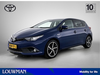 Toyota Auris 1.8 Hybrid Dynamic | Parkeersensoren voor+achter | Stoelverwarming | Spiegels elektrisch inklapbaar | Cruise control | Achteruitrijcamera |