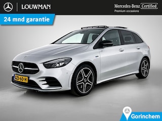 Mercedes-Benz B-klasse 250 e AMG Plug-In Hybride | AMG Styling | Night Pakket | Panorama Schuif-Kanteldak | Distronic | Inclusief 24 maanden Mercedes-Benz Certified garantie voor Europa.